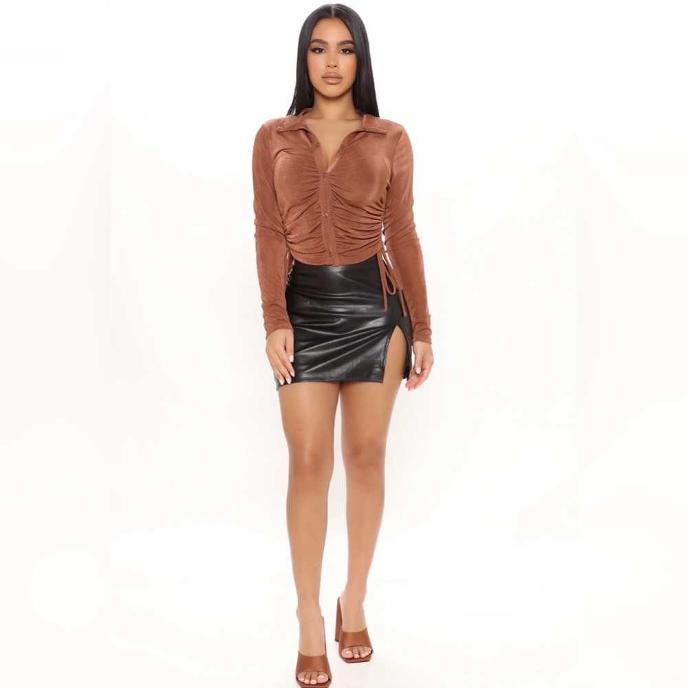 Fashion Nova Slinky Top size Medium - Picture 2 of 5